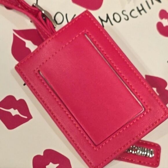 Love Moschino Kisses Clutch w/ID Tag & Card Wallet- White/Pink